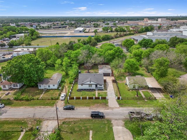 215 Glenview Street, Dallas, TX 75217