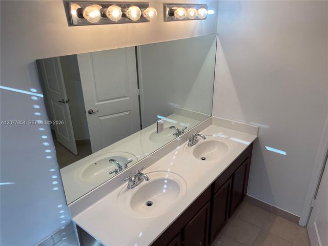 165 SE 21st Terrace, Homestead, FL 33033