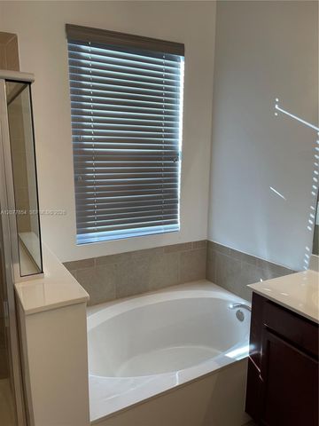 165 SE 21st Terrace, Homestead, FL 33033