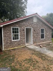 217 SW Larkspur Lane SW, Rome, GA 30165