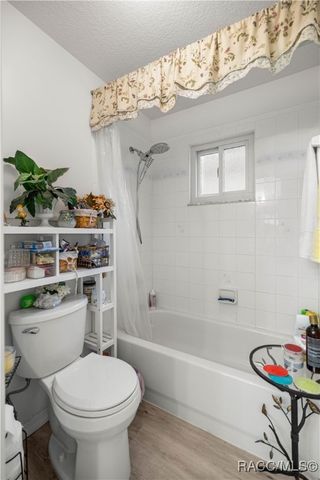 3922 NE 22nd Lane, Ocala, FL 34470