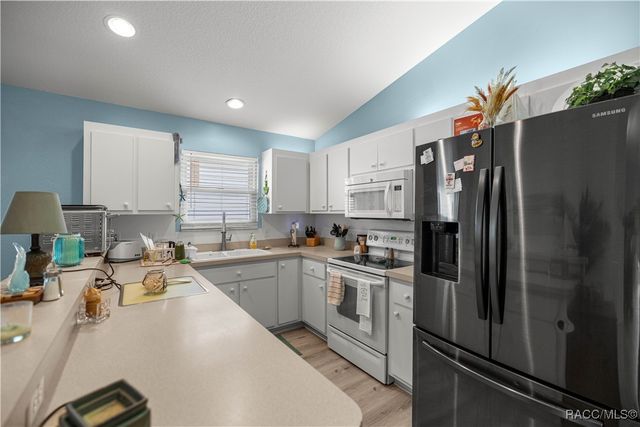 3922 NE 22nd Lane, Ocala, FL 34470