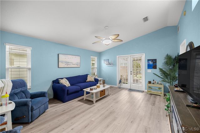 3922 NE 22nd Lane, Ocala, FL 34470