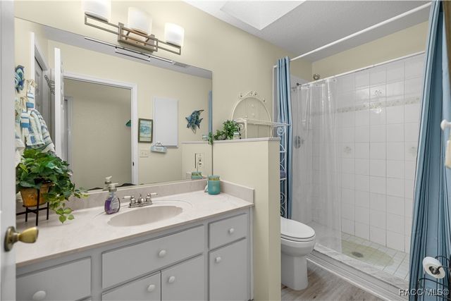 3922 NE 22nd Lane, Ocala, FL 34470