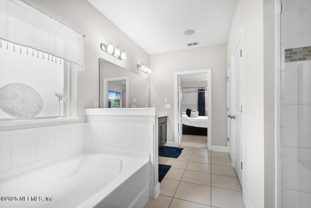 318 JULIANA Court, Orange Park, FL 32065