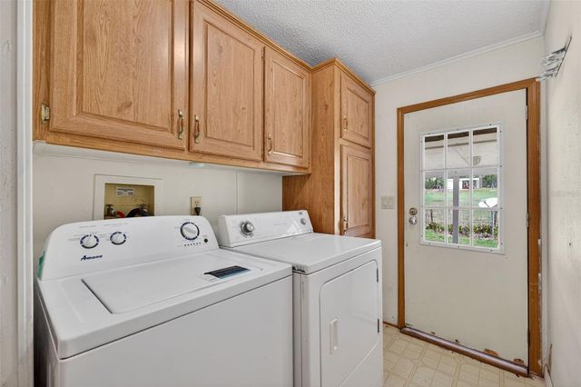 37043 TRILBY ROAD, Dade City, FL 33523