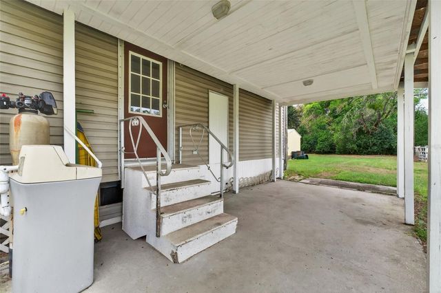 37043 TRILBY ROAD, Dade City, FL 33523