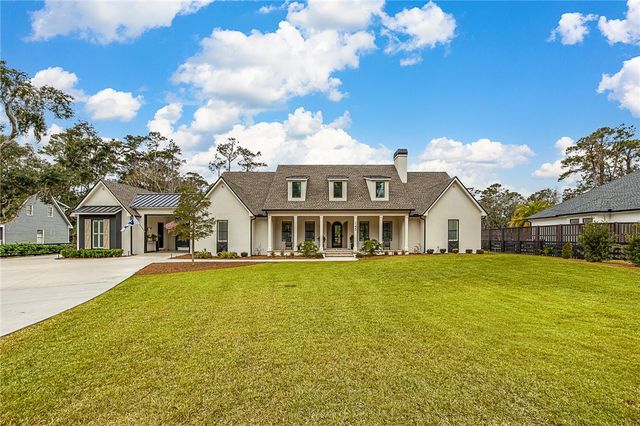 145 Butler Lake Drive, St Simons Island, GA 31522