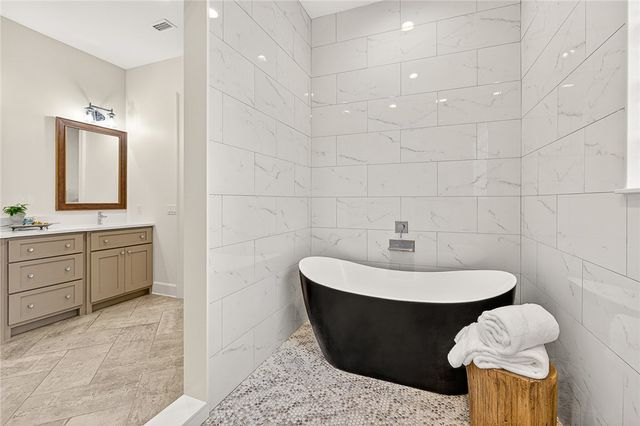 145 Butler Lake Drive, St Simons Island, GA 31522