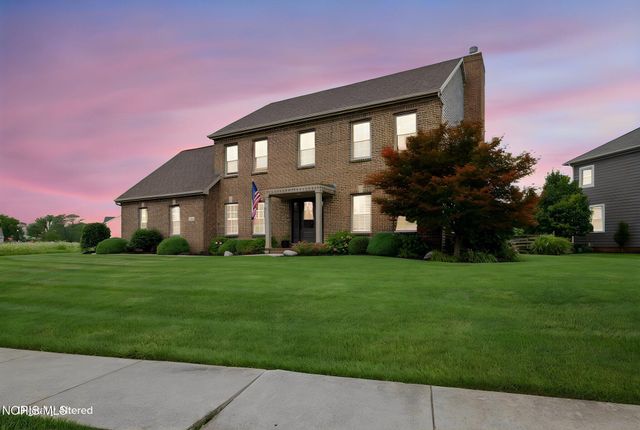 26807 Riverford Drive, Perrysburg, OH 43551