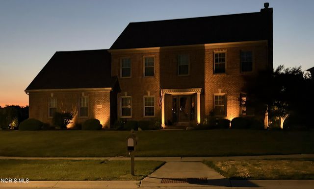 26807 Riverford Drive, Perrysburg, OH 43551