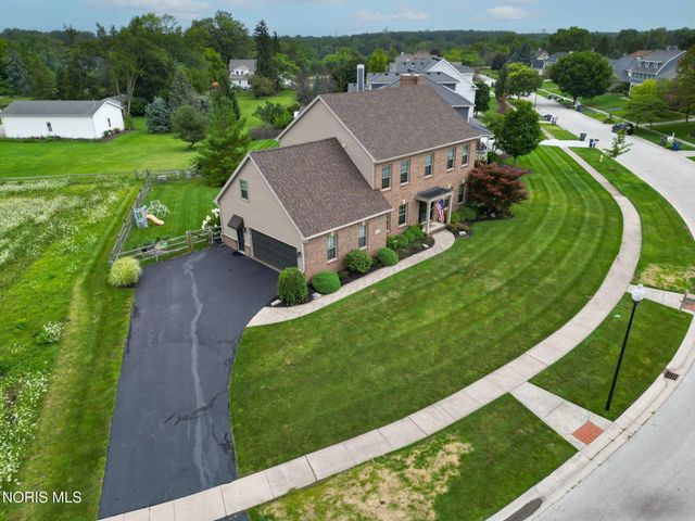 26807 Riverford Drive, Perrysburg, OH 43551