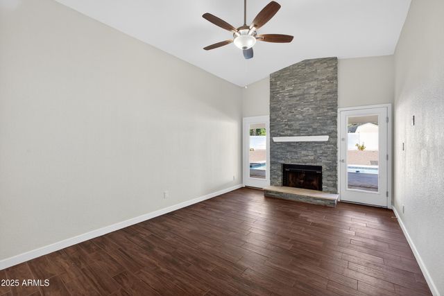 6910 E KELTON Lane, Scottsdale, AZ 85254