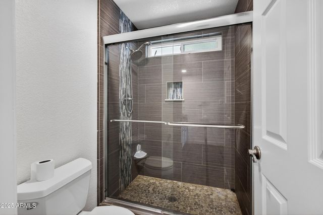 6910 E KELTON Lane, Scottsdale, AZ 85254