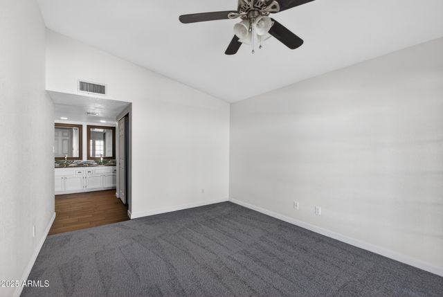 6910 E KELTON Lane, Scottsdale, AZ 85254