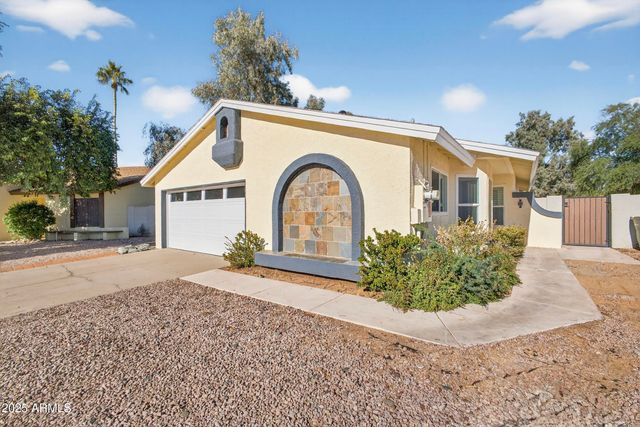 6910 E KELTON Lane, Scottsdale, AZ 85254