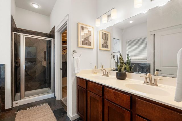 2008 McCloskey ST, Austin, TX 78723