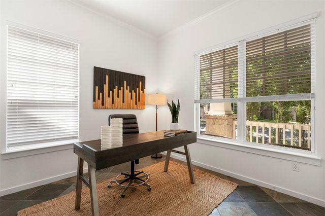 2008 McCloskey ST, Austin, TX 78723