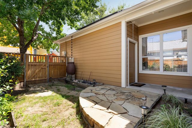 2008 McCloskey ST, Austin, TX 78723