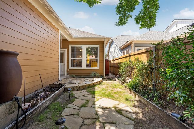 2008 McCloskey ST, Austin, TX 78723