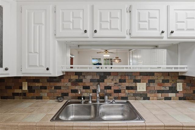 6340 Weavers Corner Road, Noble, OK 73068