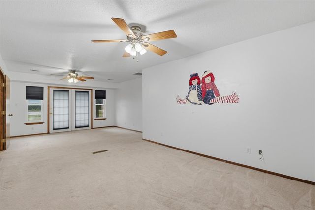 6340 Weavers Corner Road, Noble, OK 73068