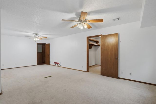 6340 Weavers Corner Road, Noble, OK 73068