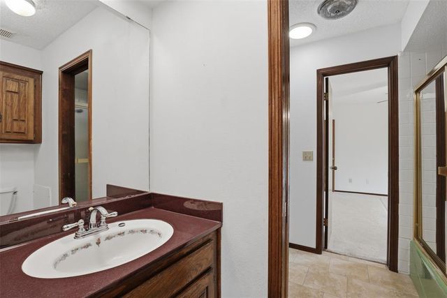 6340 Weavers Corner Road, Noble, OK 73068