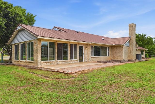 6340 Weavers Corner Road, Noble, OK 73068