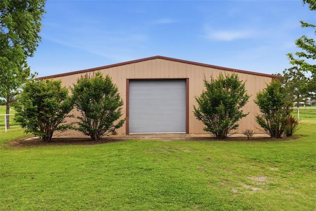 6340 Weavers Corner Road, Noble, OK 73068