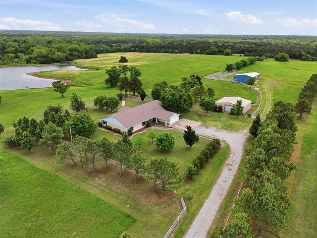 6340 Weavers Corner Road, Noble, OK 73068