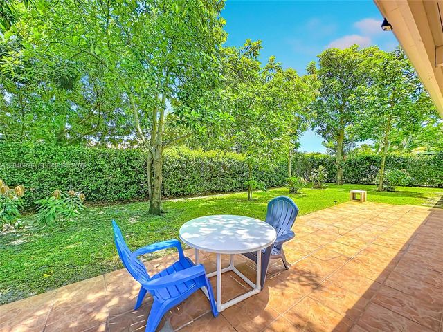 14898 Fairwind Ln, Delray Beach, FL 33484