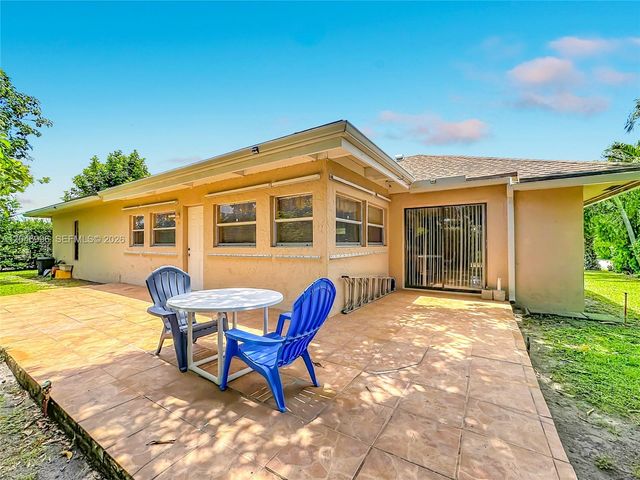 14898 Fairwind Ln, Delray Beach, FL 33484
