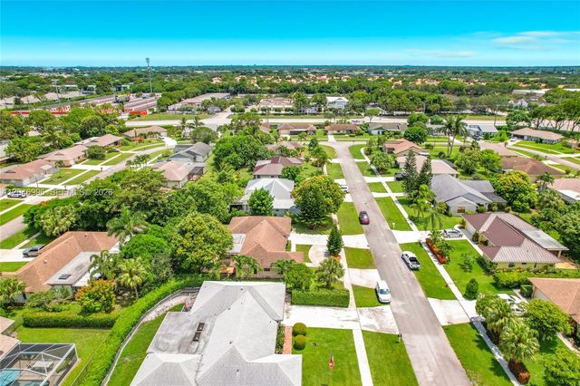 14898 Fairwind Ln, Delray Beach, FL 33484