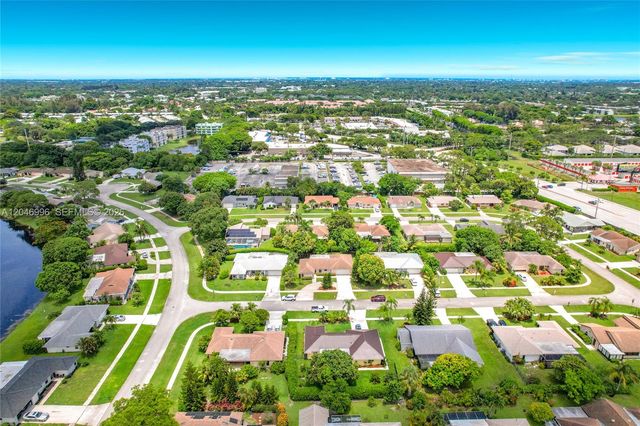 14898 Fairwind Ln, Delray Beach, FL 33484