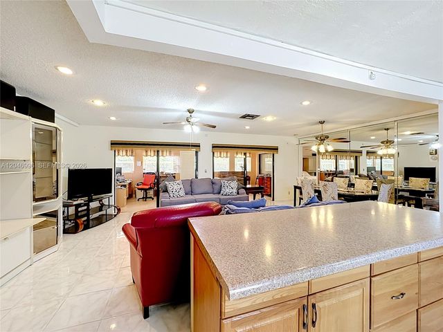 14898 Fairwind Ln, Delray Beach, FL 33484
