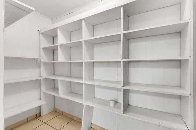 368 61st Street NW, Albuquerque, NM 87105