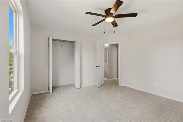 4576 Vernon Farms Boulevard, Kernersville, NC 27284