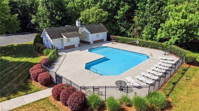 4576 Vernon Farms Boulevard, Kernersville, NC 27284