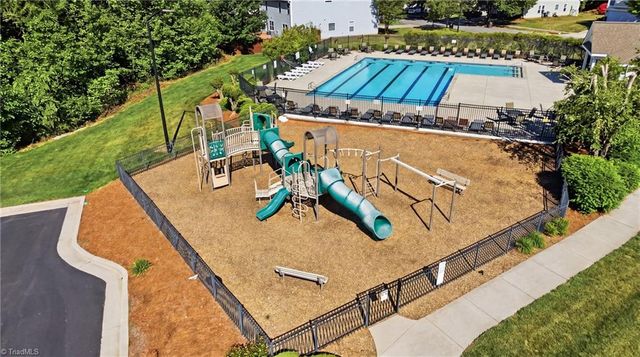 4576 Vernon Farms Boulevard, Kernersville, NC 27284