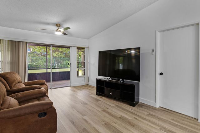 18567 Egret Way, Boca Raton, FL 33496