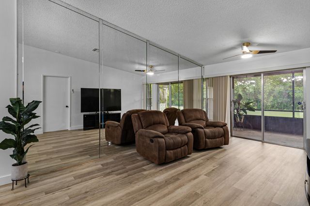 18567 Egret Way, Boca Raton, FL 33496
