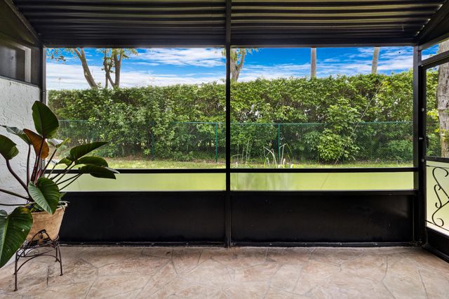 18567 Egret Way, Boca Raton, FL 33496