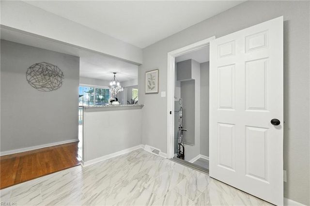 2411 Effingham ST, Portsmouth, VA 23704