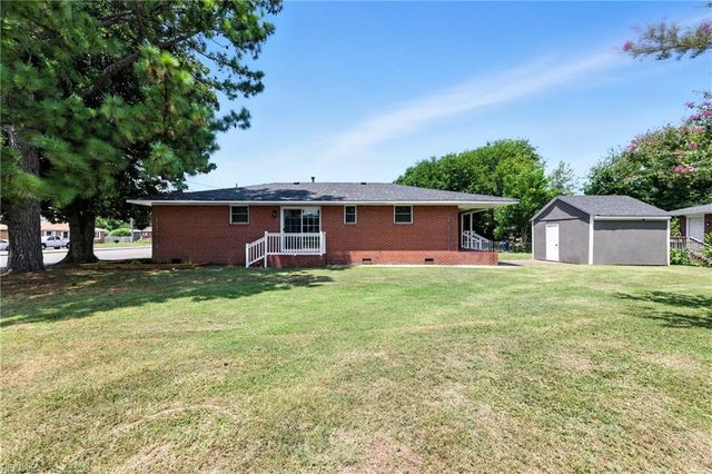 2411 Effingham ST, Portsmouth, VA 23704