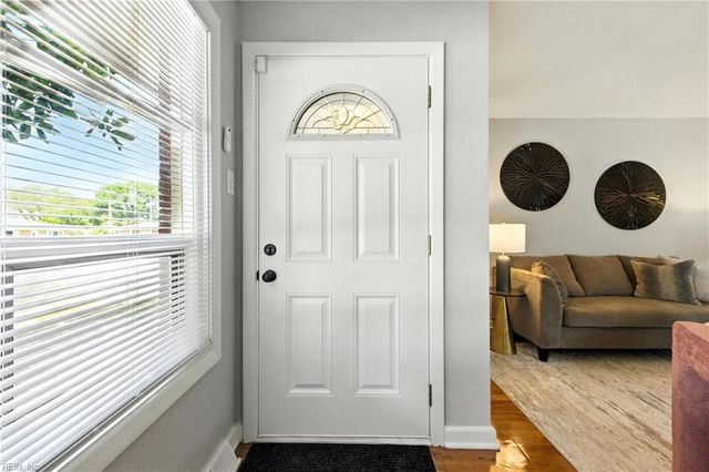 2411 Effingham ST, Portsmouth, VA 23704