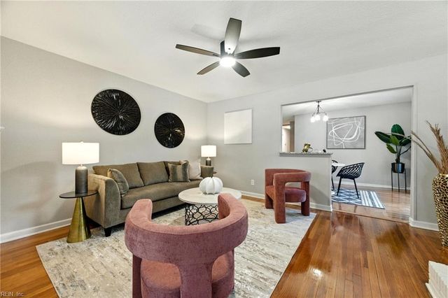 2411 Effingham ST, Portsmouth, VA 23704