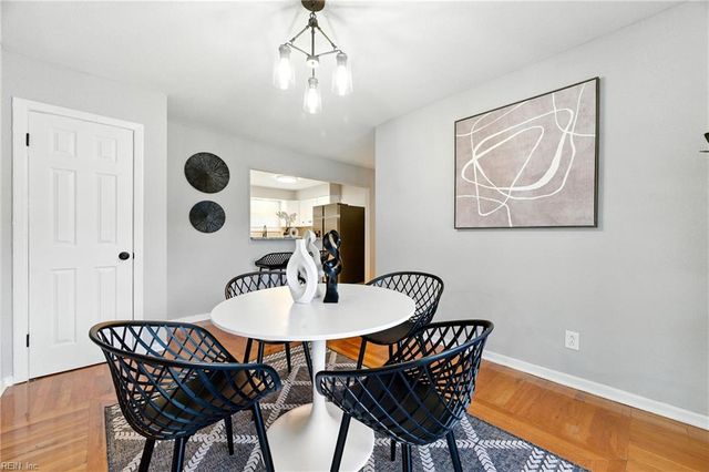 2411 Effingham ST, Portsmouth, VA 23704