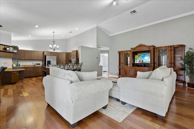 13557 Northumberland Circle, Wellington, FL 33414