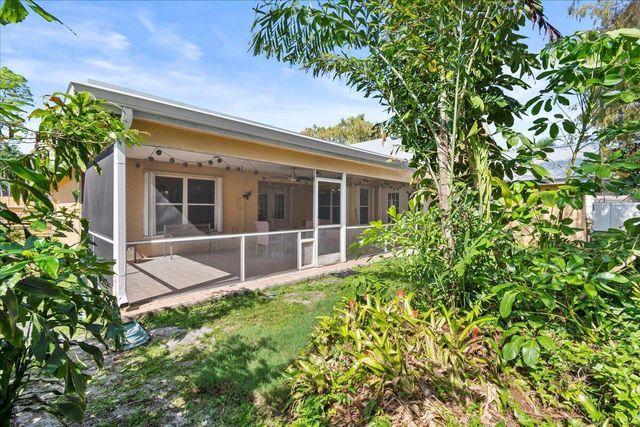 13557 Northumberland Circle, Wellington, FL 33414